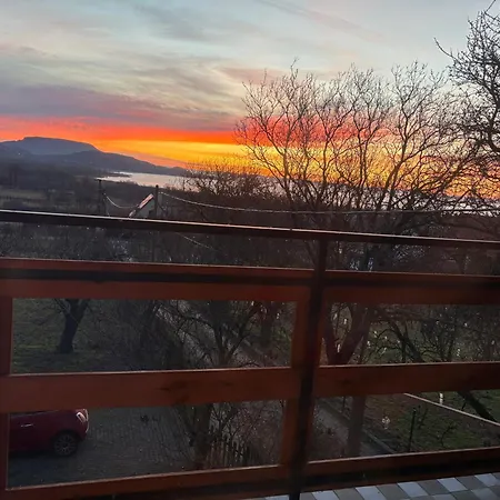 Δωμάτια σε οικογενειακή κατοικία Balaton Newhill - Panorama View