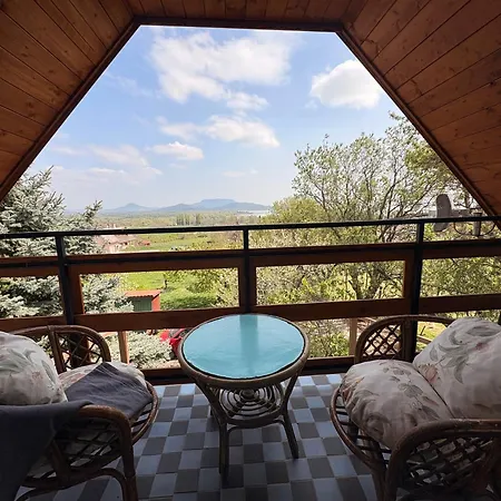 Δωμάτια σε οικογενειακή κατοικία Balaton Newhill - Panorama View